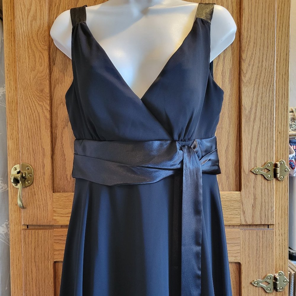 Connected Apparel Sleeveless Lined Dress